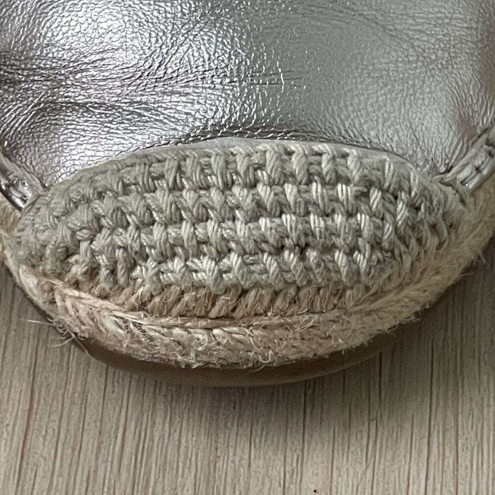 Coach Shoes Womens Cassidy Espadrille Mules Size 7 Leather Silver - Picture 13 of 16